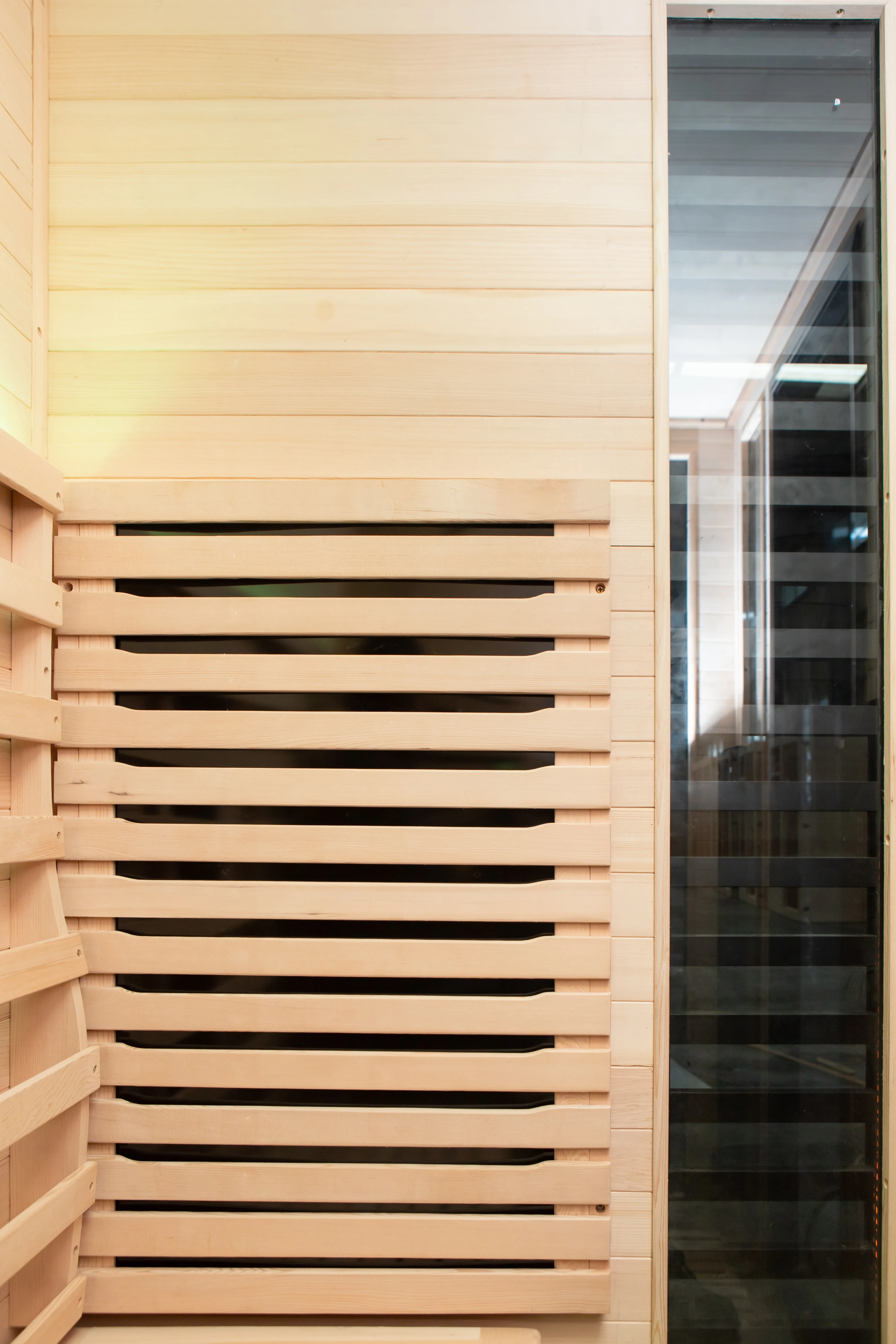 Patagonia 2-Person Outdoor Full Spectrum Infrared Sauna with Full-Body Medical-Grade Red Light Therapy and Smart WiFi App Control - Image 22