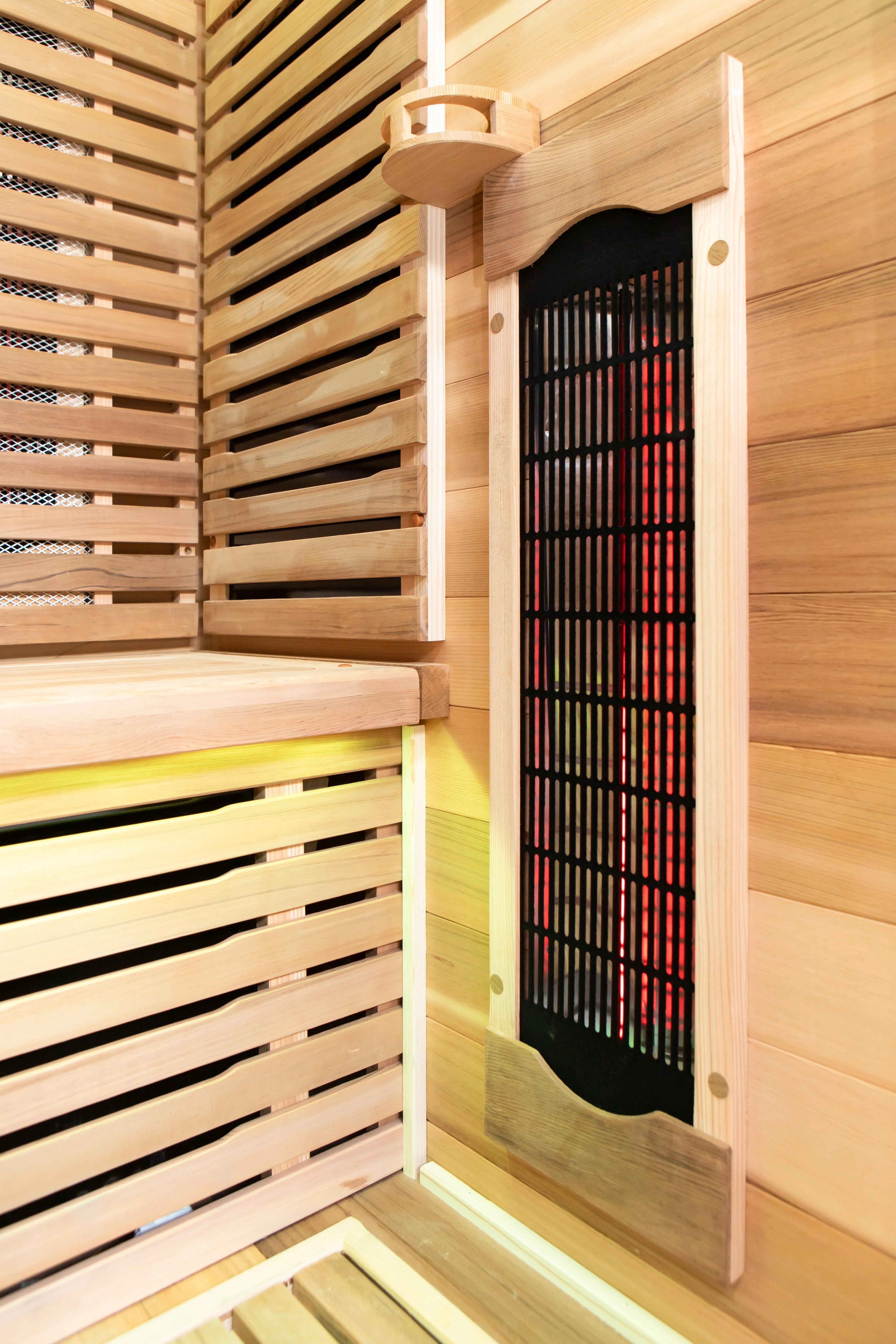 Rainier 1-Person Full Spectrum Infrared Sauna with Full-Body Medical-Grade Red Light Therapy & Smart WiFi App Control - Image 15